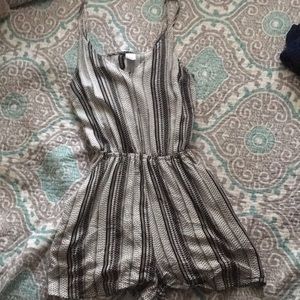 H&M romper women’s size:2